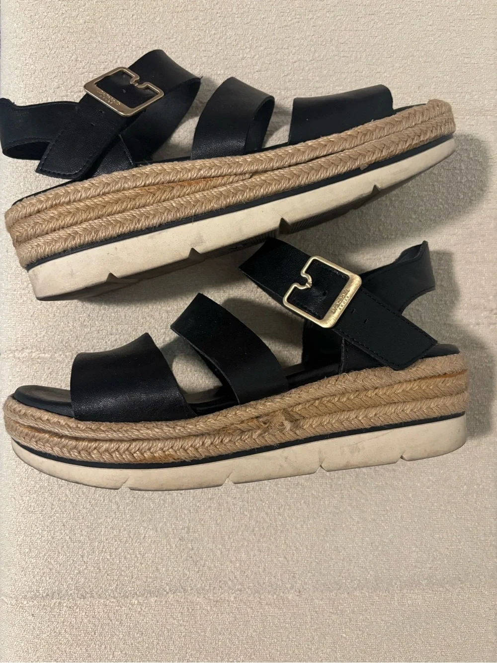 Dr. Scholls three strap